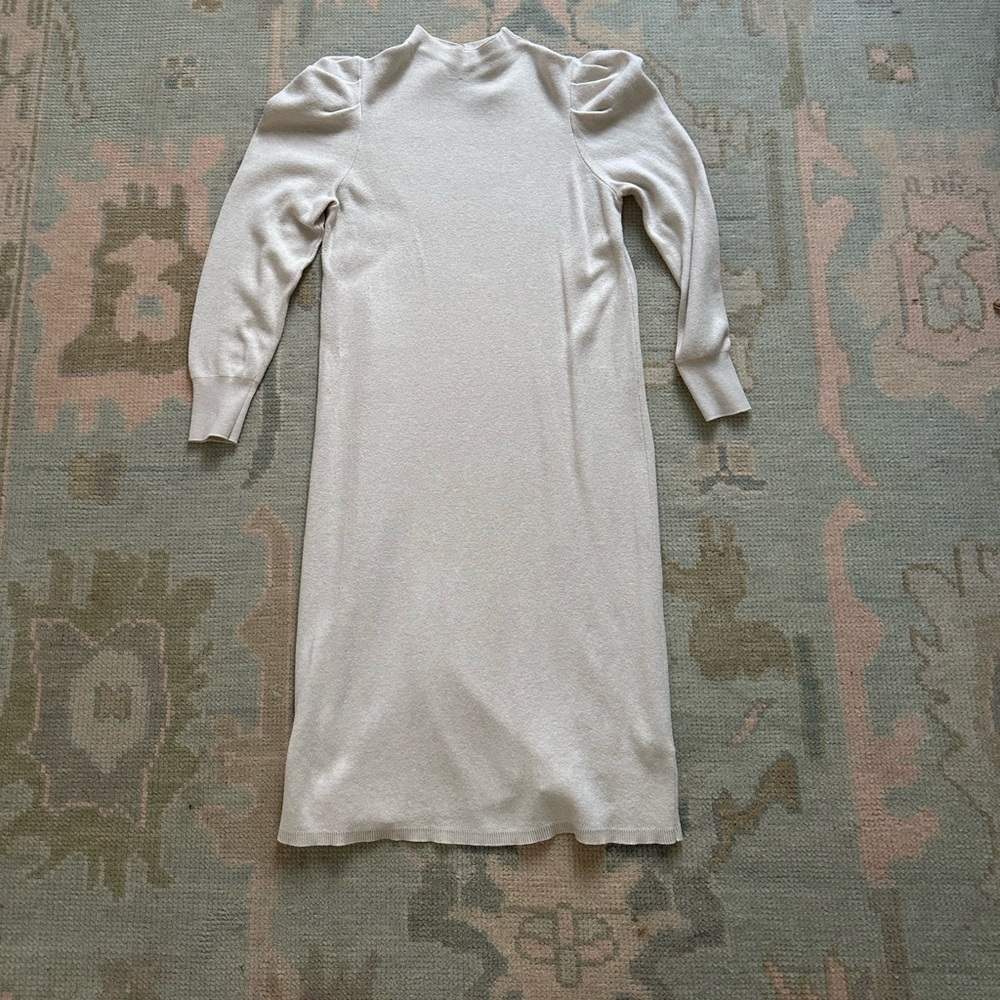 Who what wear beige mock neck sweater puff sleeve sweater dress size medium